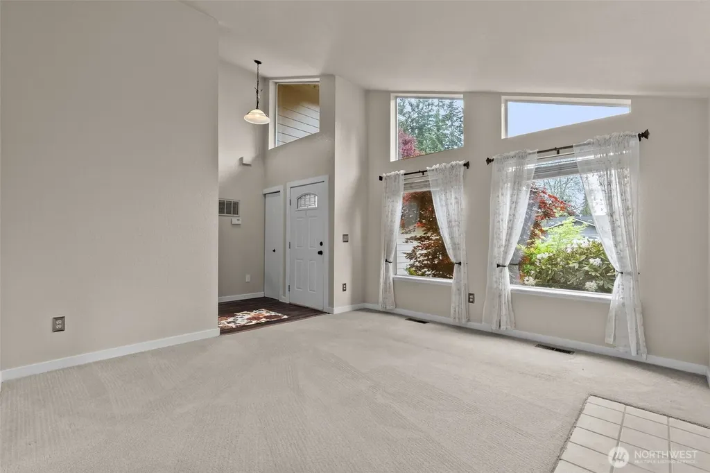 1714 Diamond Loop SE Lacey WA 98503