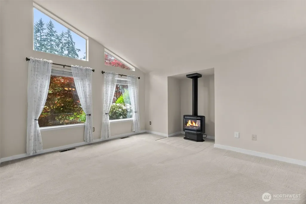 1714 Diamond Loop SE Lacey WA 98503