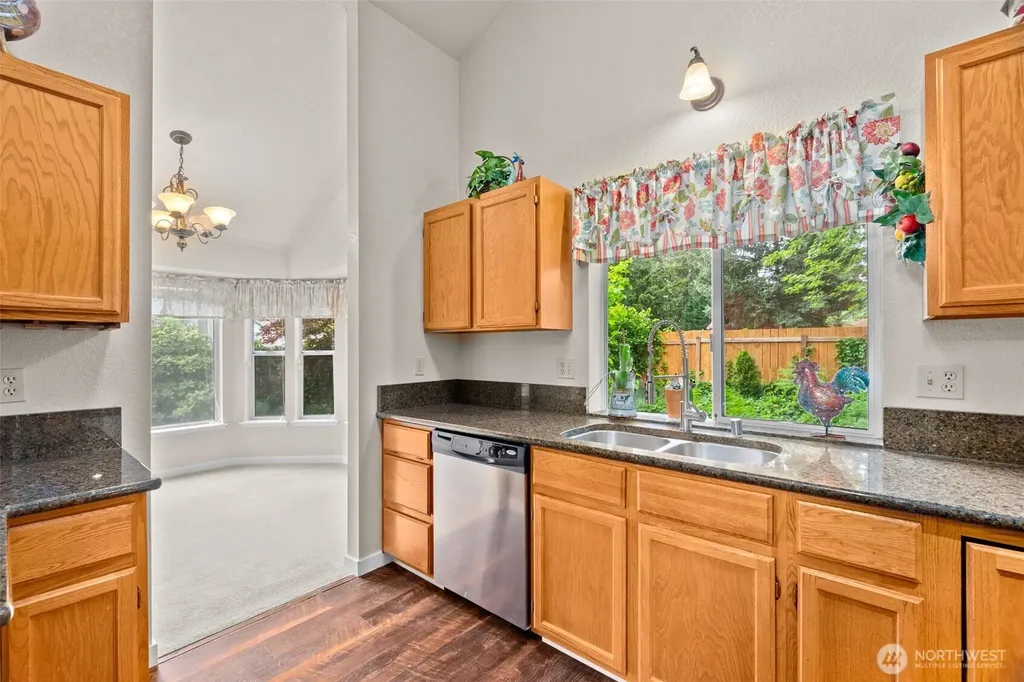 1714 Diamond Loop SE Lacey WA 98503