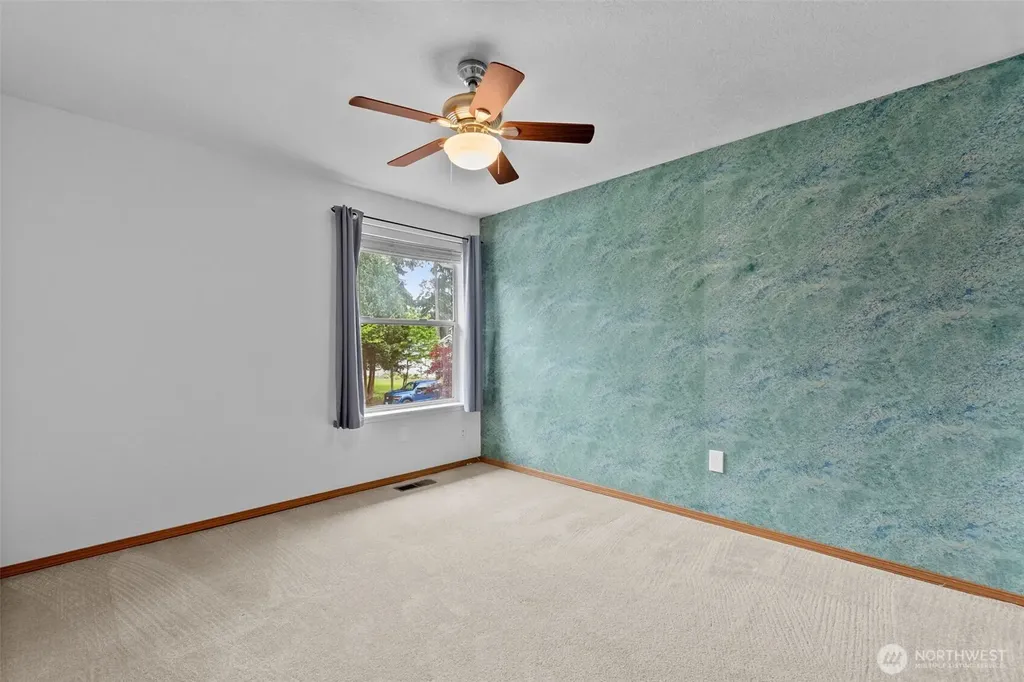 1714 Diamond Loop SE Lacey WA 98503