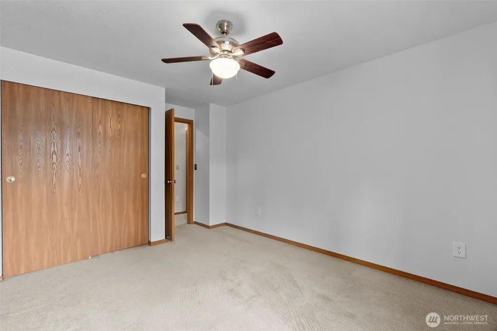1714 Diamond Loop SE Lacey WA 98503