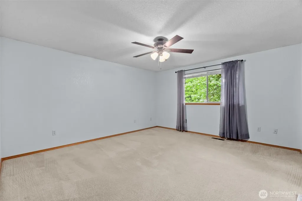 1714 Diamond Loop SE Lacey WA 98503