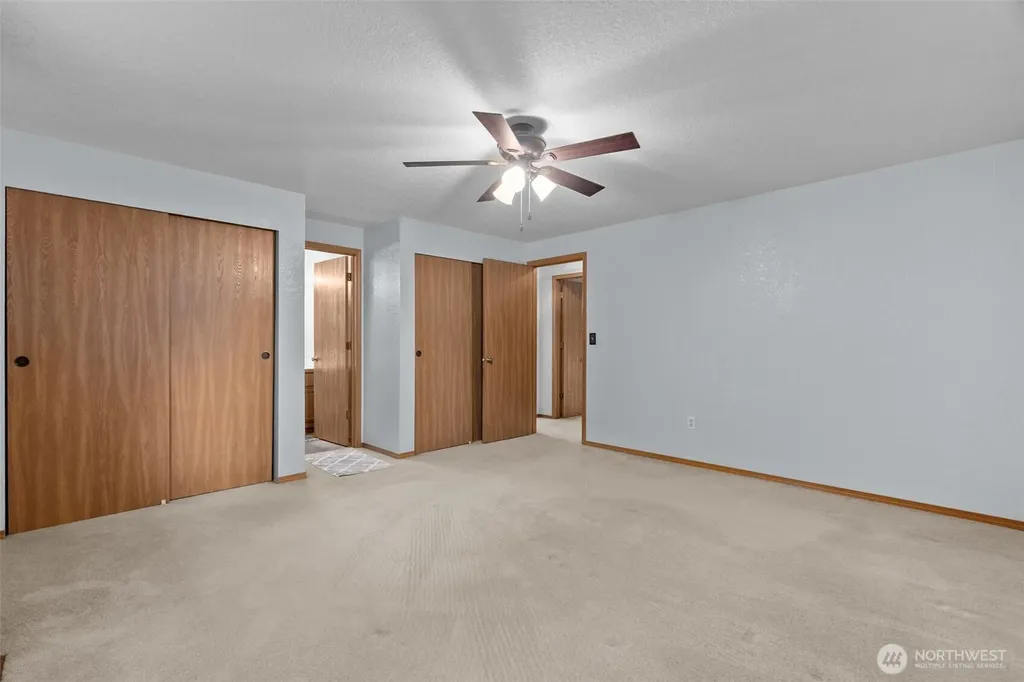 1714 Diamond Loop SE Lacey WA 98503