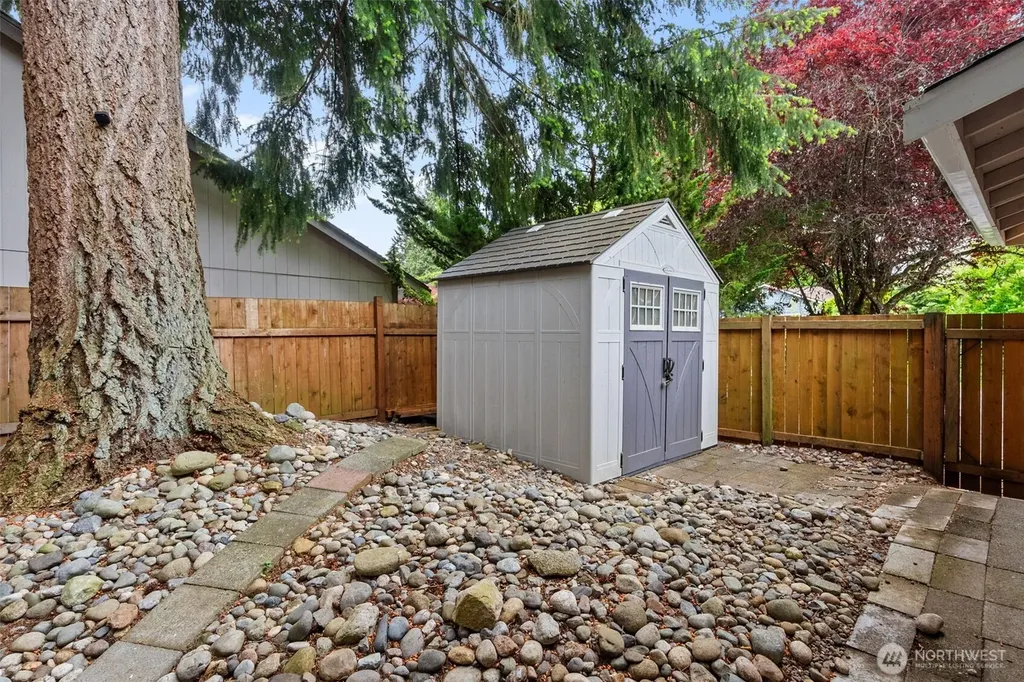 1714 Diamond Loop SE Lacey WA 98503