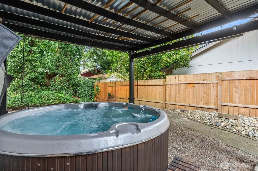 1714 Diamond Loop SE Lacey WA 98503