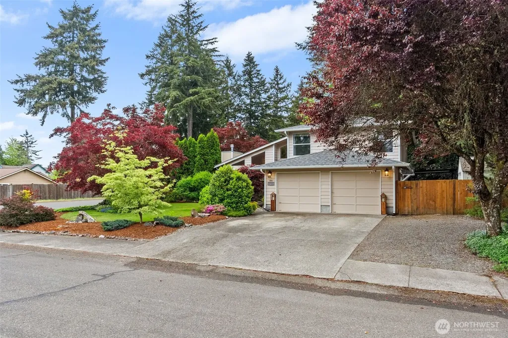 1714 Diamond Loop SE Lacey WA 98503