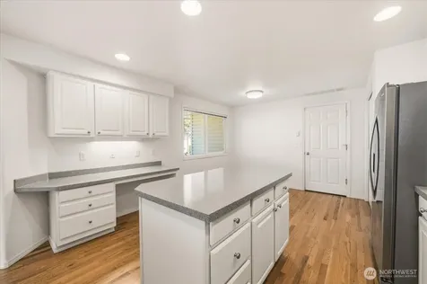4726 NE 18th Place Renton WA 98059