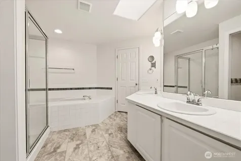 4726 NE 18th Place Renton WA 98059