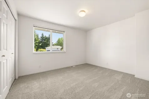 4726 NE 18th Place Renton WA 98059