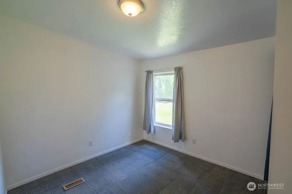 7826 Bouldercrest Road NE Moses Lake WA 98837