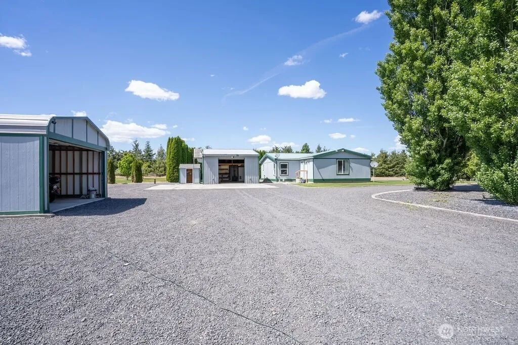 7826 Bouldercrest Road NE Moses Lake WA 98837