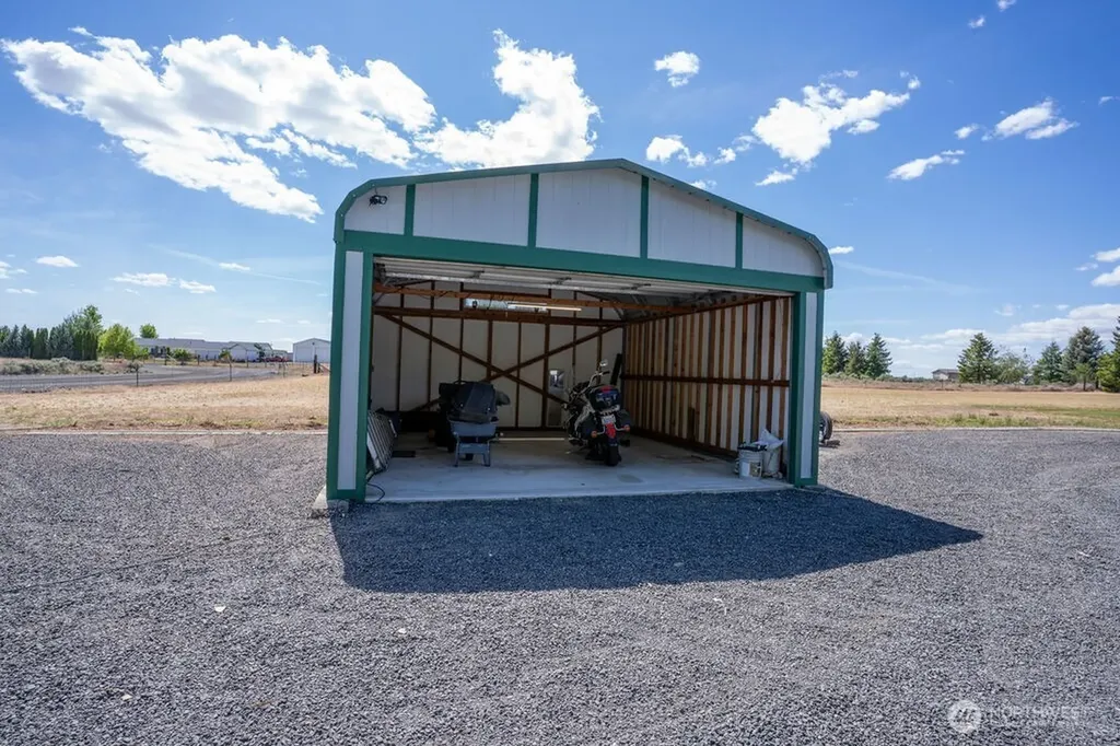 7826 Bouldercrest Road NE Moses Lake WA 98837