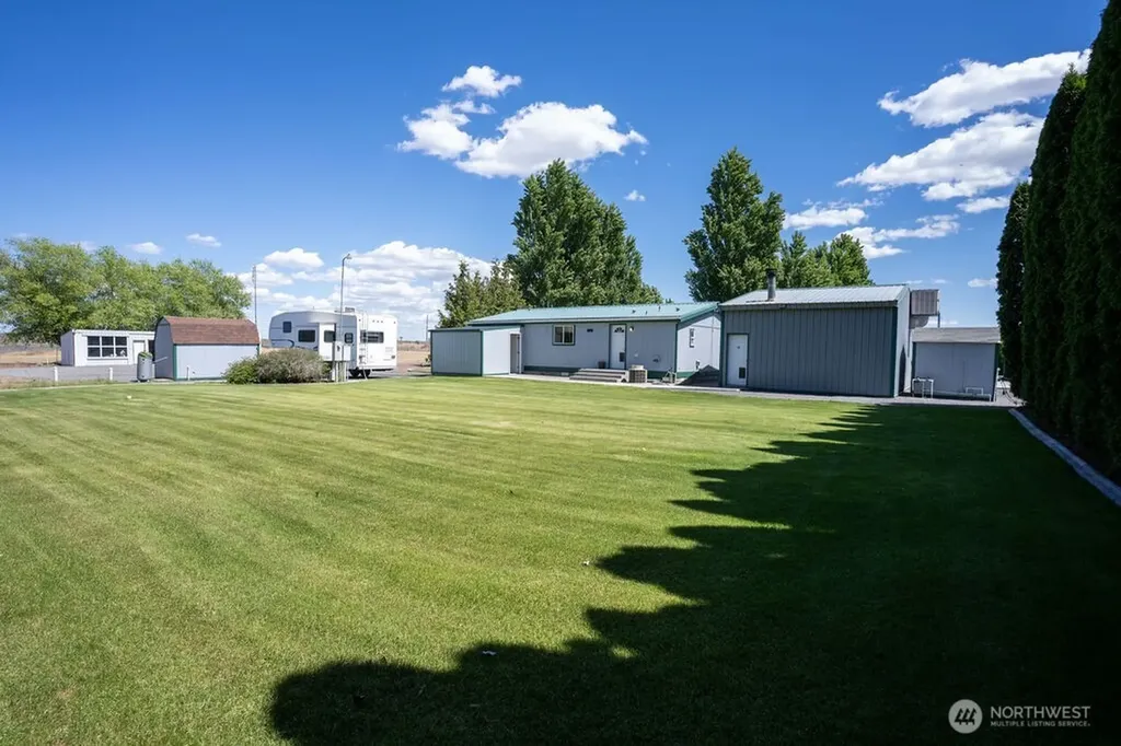 7826 Bouldercrest Road NE Moses Lake WA 98837