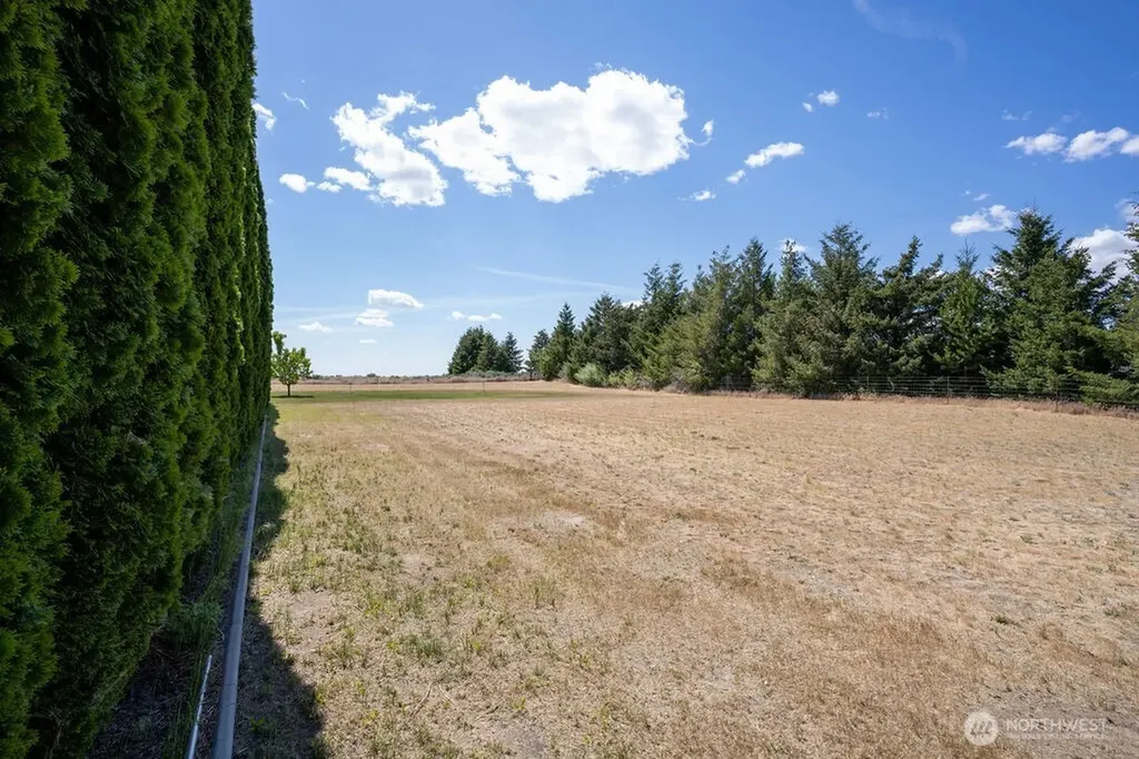 7826 Bouldercrest Road NE Moses Lake WA 98837