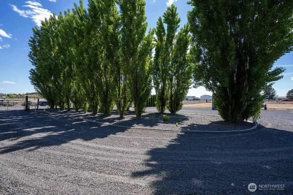 7826 Bouldercrest Road NE Moses Lake WA 98837