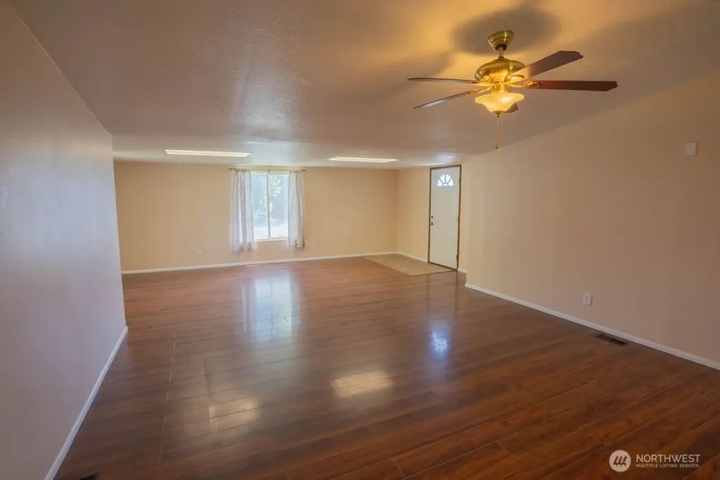 7826 Bouldercrest Road NE Moses Lake WA 98837