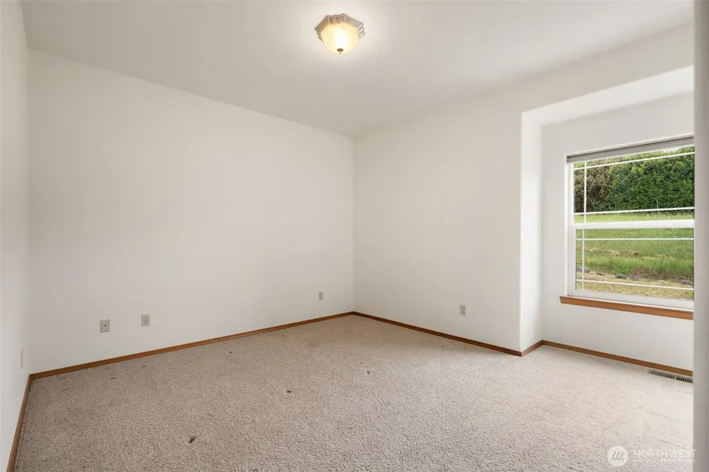 131 Rilla Lane Sequim WA 98382