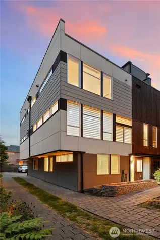9043 Mary Avenue NW Seattle WA 98117