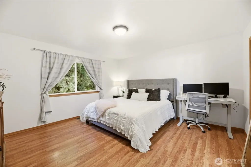 25718 44th Avenue NE Arlington WA 98223