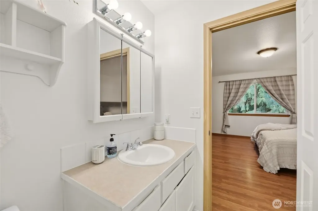 25718 44th Avenue NE Arlington WA 98223