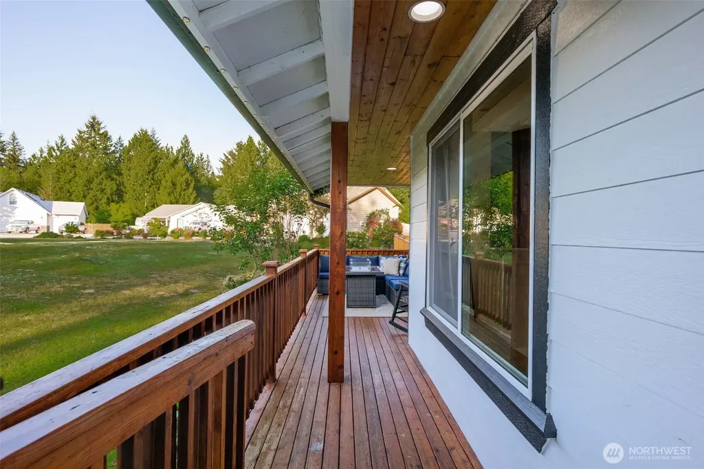25718 44th Avenue NE Arlington WA 98223