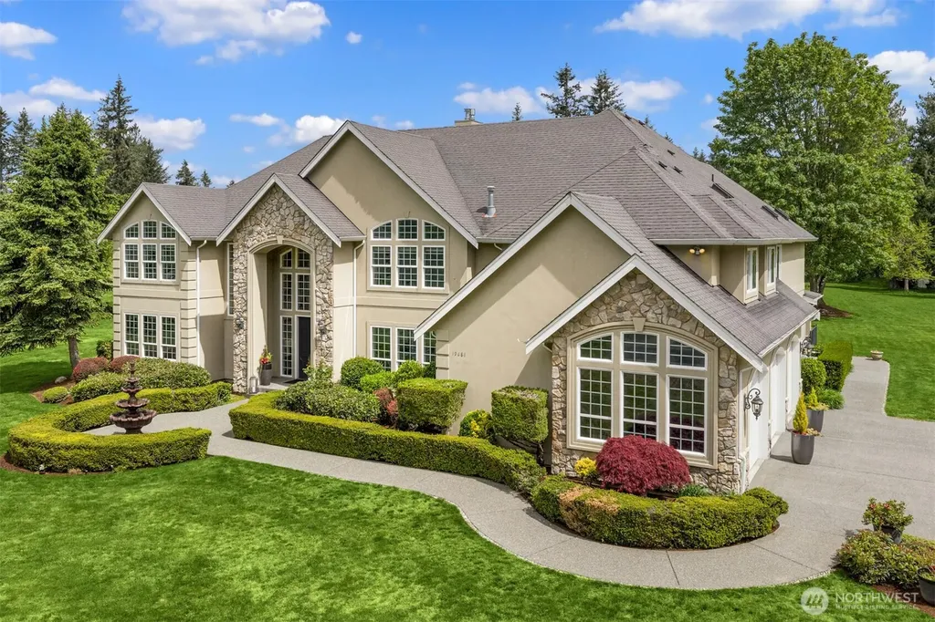 19688 SE 184th Street Renton WA 98058