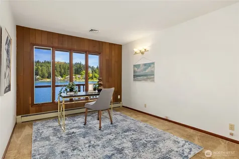 1678 NE Jacobson Road Poulsbo WA 98370