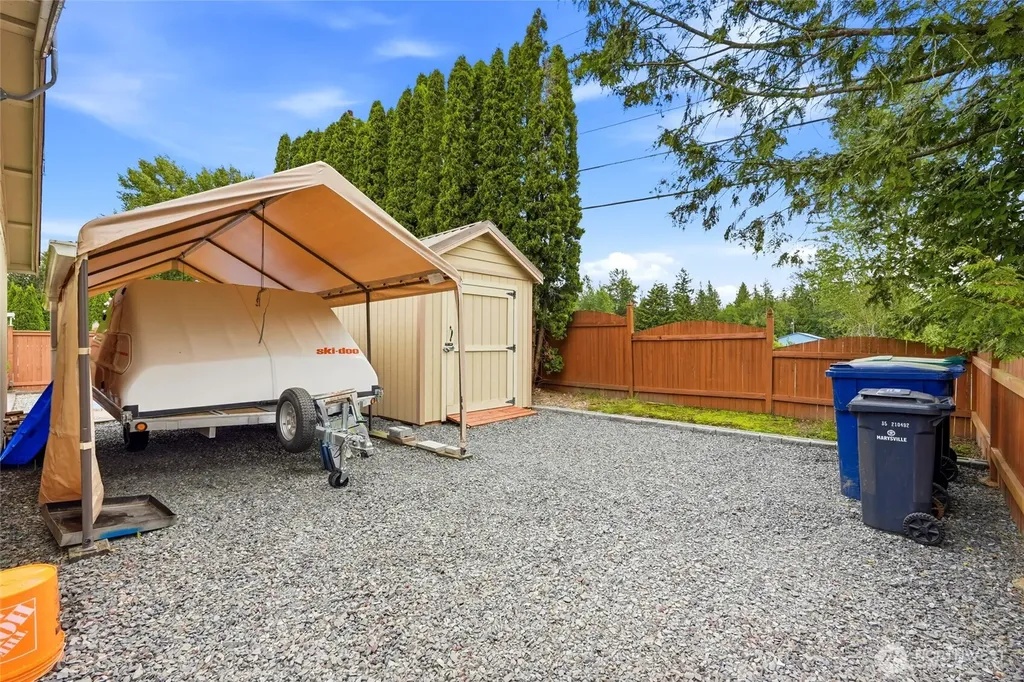 6627 95th Street NE Marysville WA 98270
