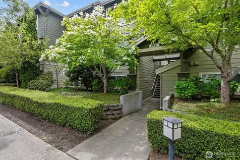 1931 23rd Place NE Issaquah WA 98029