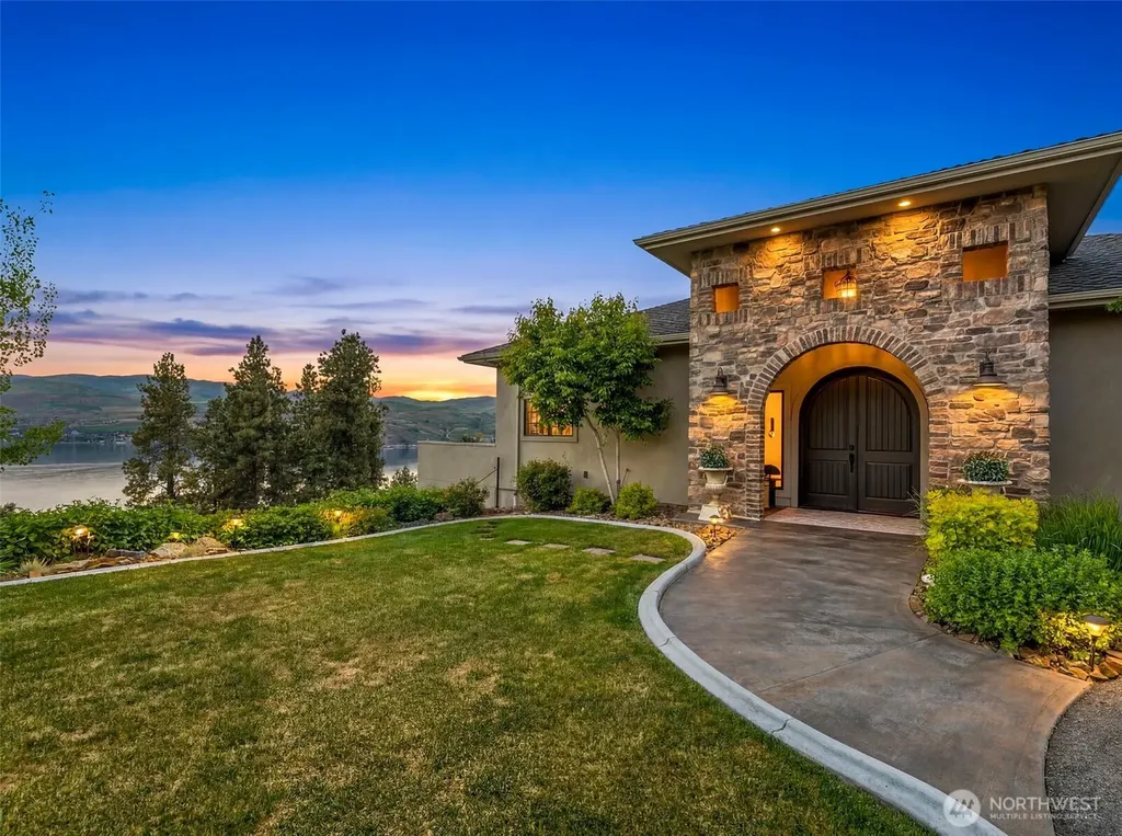 356 Karma Kanyon Drive Chelan WA 98816