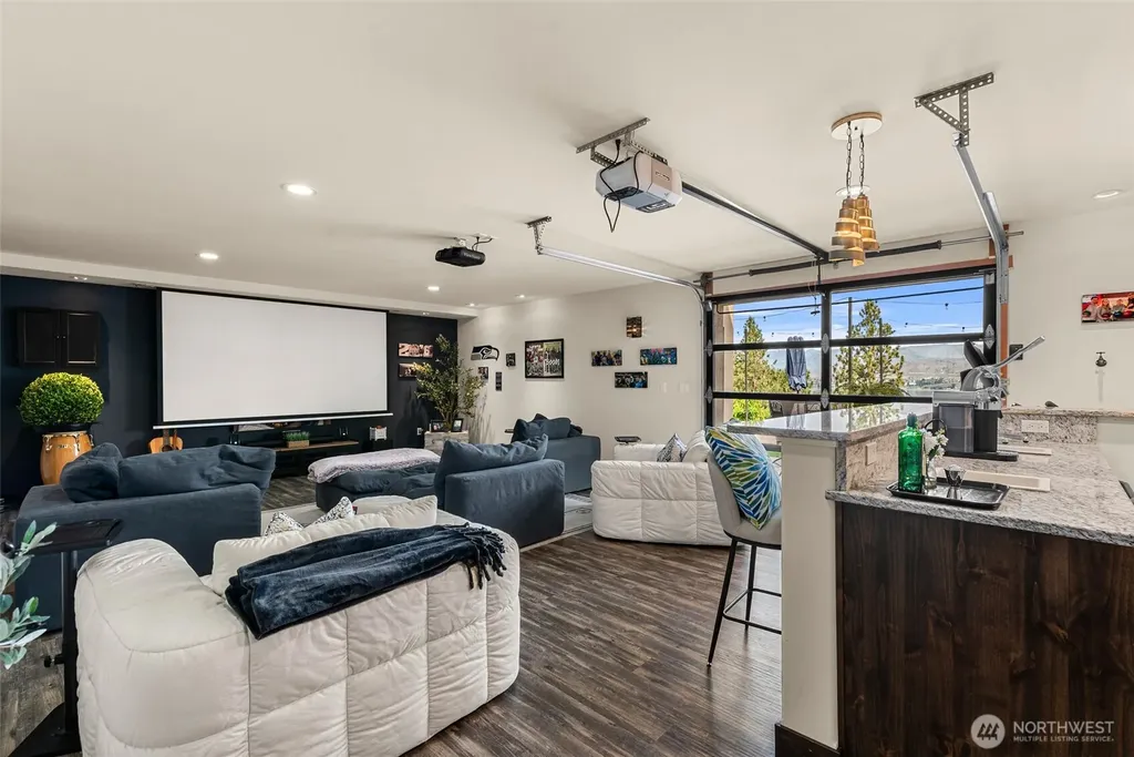 356 Karma Kanyon Drive Chelan WA 98816