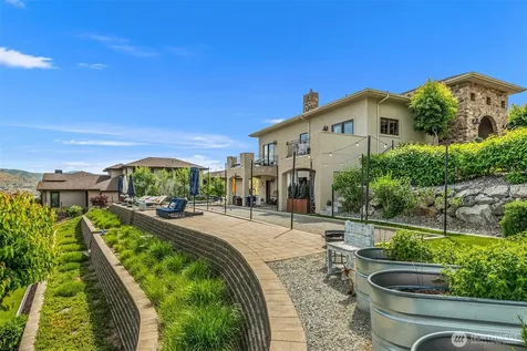 356 Karma Kanyon Drive Chelan WA 98816