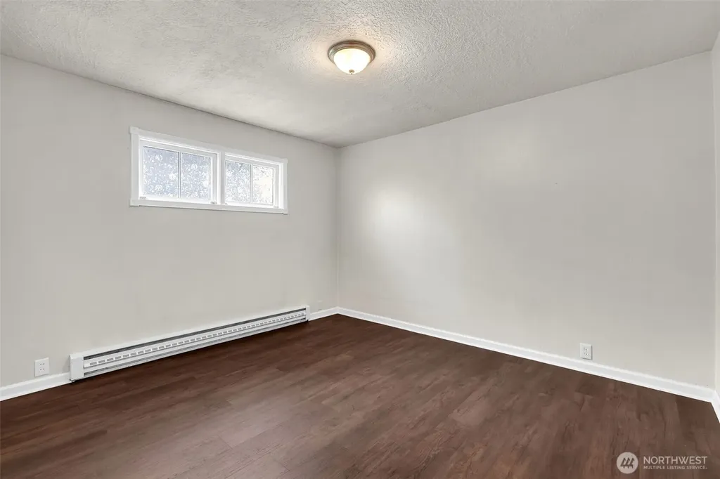807 N 8th Avenue Kelso WA 98626