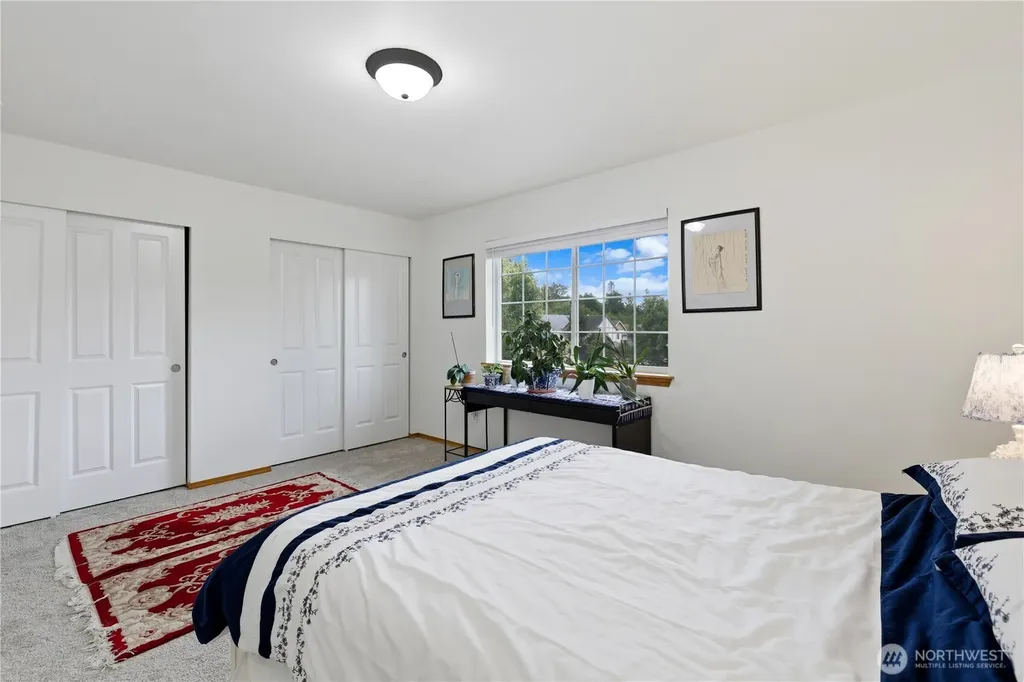 5208 NE 8th Court Renton WA 98059