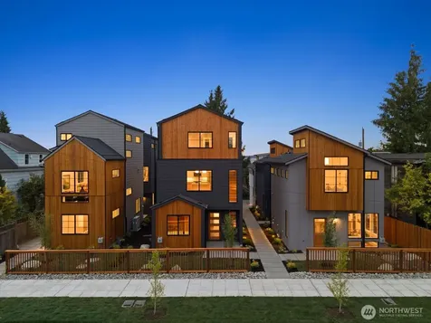 3934 S Angeline Street Seattle WA 98118