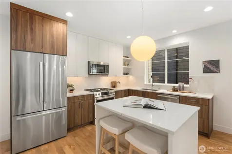 3934 S Angeline Street Seattle WA 98118