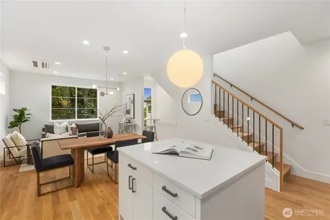 3934 S Angeline Street Seattle WA 98118
