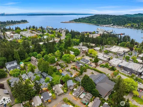 508 Madrona Way NE Bainbridge Island WA 98110