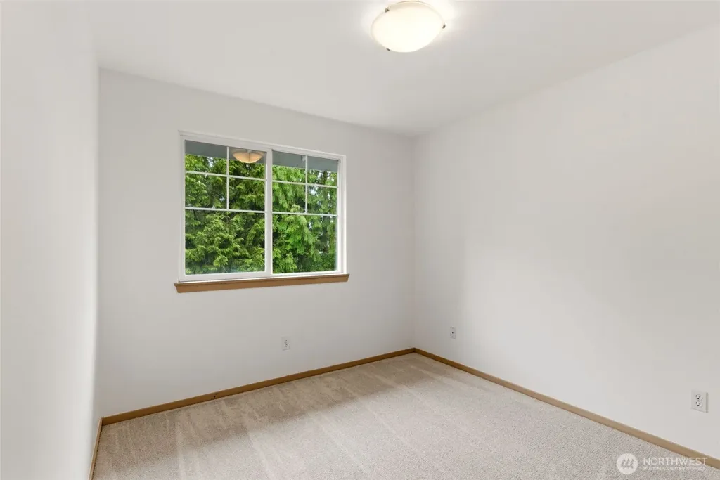 1025 62nd Street SE Auburn WA 98092
