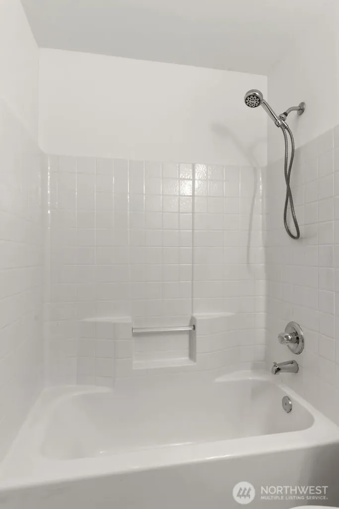 1025 62nd Street SE Auburn WA 98092