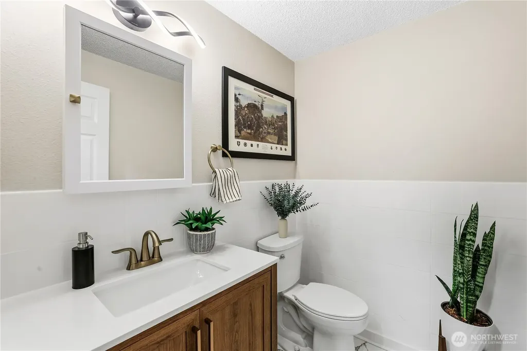 16602 10th Avenue E Spanaway WA 98387