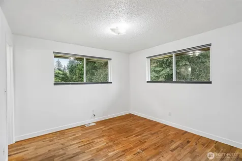 17226 129th Ave SE Renton WA 98058
