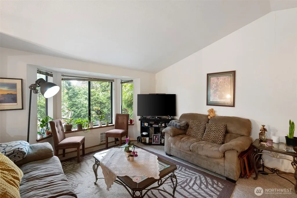 6222 54th Avenue Ct W University Place WA 98467