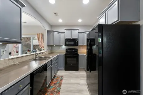 1361 SW Greeley Street College Place WA 99324