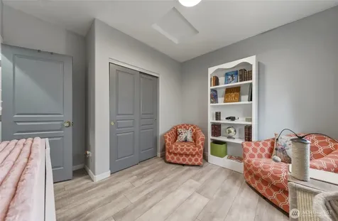 1361 SW Greeley Street College Place WA 99324