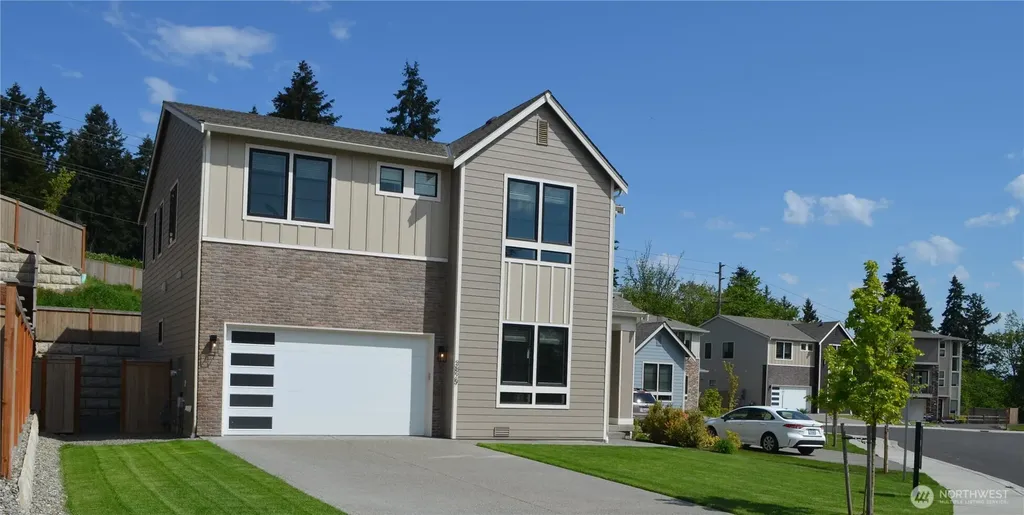 3829 95th Avenue E Edgewood WA 98371