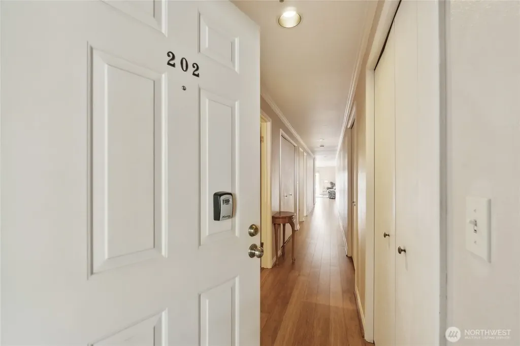 4222 Beach Drive SW Seattle WA 98116