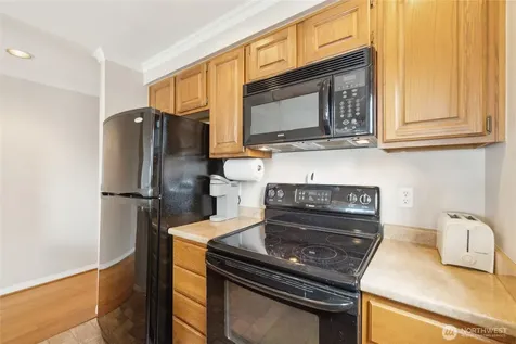 4222 Beach Drive SW Seattle WA 98116