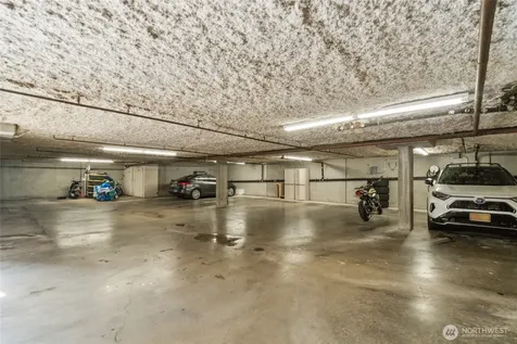 4222 Beach Drive SW Seattle WA 98116
