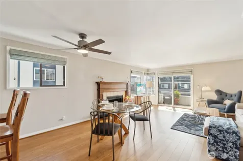 4222 Beach Drive SW Seattle WA 98116
